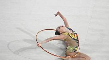 Арина Аверина выиграла упражнения с обручем и булавами на турнире в Москве