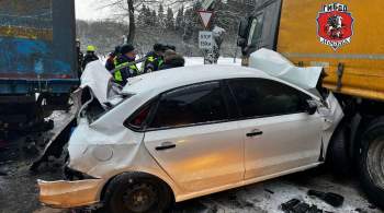 На Варшавском шоссе в Москве столкнулись шесть машин 