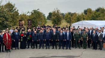 Президент Южной Осетии почтил память жертв в Беслане 