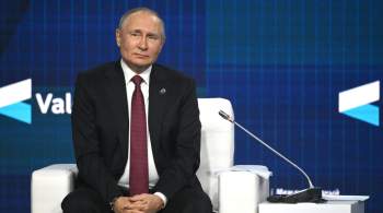 В Кремле не ответили на вопрос о ревакцинации Путина от COVID-19