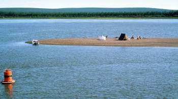 Река Колыма может выйти из берегов во время весеннего половодья в Якутии