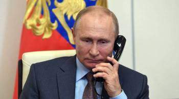Путин поговорил по телефону с Аббасом