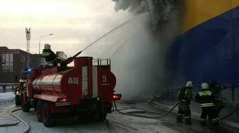 Томские власти заявили о взрывах пиротехники в сгоревшем гипермаркете