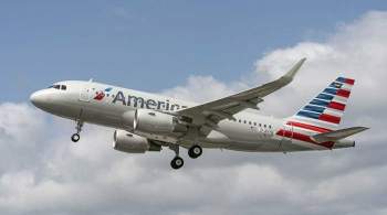 В США авиапассажир открыл аварийный выход и погулял по крылу самолета