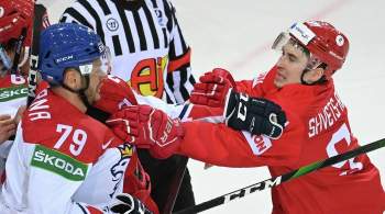 Россия и Чехия играют вничью после второго периода на чемпионате мира по хоккею