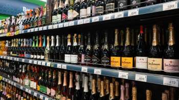 Московские магазины с алкоголем работают в обычном режиме