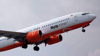 Опубликовано первое видео из самолета SkyUp, который не пустили на Украину