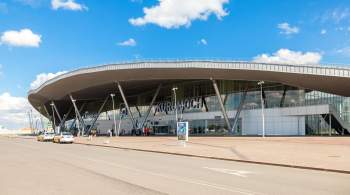 Самарский аэропорт принял четыре рейса, следовавших в Москву 