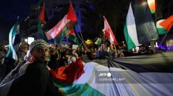 Протестующие против боевых действий в Газе ворвались в здание конгресса США 
