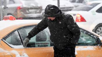 Поездки на такси в Москве резко подорожали после снегопада 