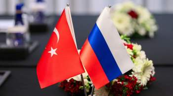 Россия и Турция продолжат работать над зерновой сделкой, заявил Песков