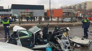 На Рублевском шоссе в Москве столкнулись девять автомобилей