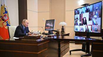 Российские судьи постоянно думают о совершенствовании, заявил Путин