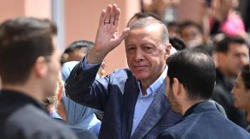 Опрос показал победу Эрдогана во втором туре