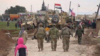 Сирийцы заблокировали проезд американских военных через поселок