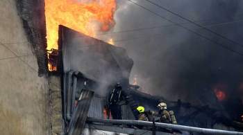 В Петербурге ликвидировали пожар в жилом доме