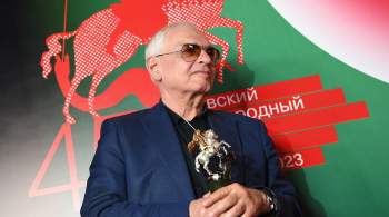 СМИ: Карен Шахназаров призвал не вырезать из фильмов осудивших СВО актеров