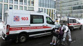 У половины заболевших COVID-19 москвичей выявляют  омикрон , заявил Собянин