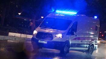 В Донецке легковушка врезалась в машину коммунальной службы, погиб человек 