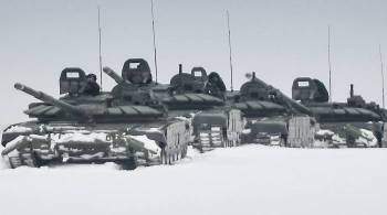 Российские военные показали  танковую карусель  на учениях в Бресте
