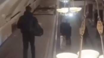 Пранкеров, бегавших по крыше вагона метро в Москве, арестовали 