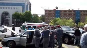 В Ереване автомобиль из кортежа Пашиняна попал в ДТП, сообщили СМИ