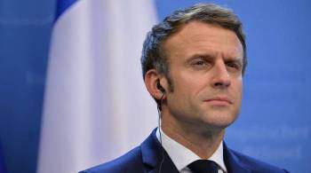 Во Франции призвали Макрона не встречаться с Путиным