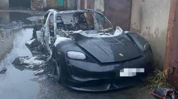 В новой Москве сожгли угнанный Porsche Taycan 