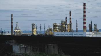 В Болгарии проверили склады НПЗ  Лукойл  из-за запрета на нефть из России 