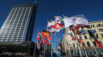 Мэр Риги распорядился снять флаги Международной федерации хоккея с городской площади