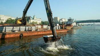 Работы по очистке и углублению акваторий 32 причалов завершили в Москве