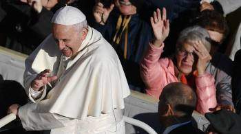 Папа Римский прибыл на греческий остров Лесбос