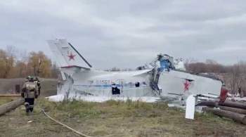 Борт с пострадавшим при крушении L-410 приземлился в Казани: видео