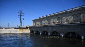 На Каховской ГЭС начали сброс воды из водохранилища