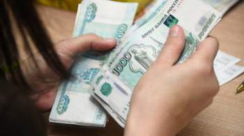 Педагогам в Петербурге выплатят премию в десять тысяч рублей