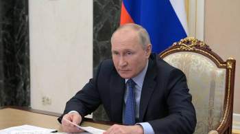 Путин поручил разработать стандарты по переходу на инновационные вагоны