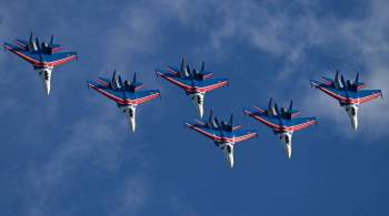 "Русские Витязи" прибыли в ОАЭ для участия в Dubai Airshow 2021