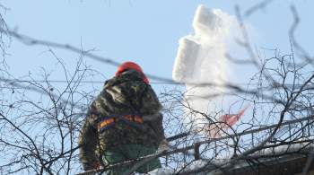 Снег проломил крышу еще одного дома во Владимирской области 