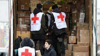 Российские военные доставили гуманитарную помощь в Херсонскую область
