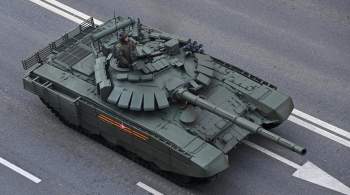 "Мощно!" На "Уралвагонзаводе" показали процесс модернизации танка Т-72Б