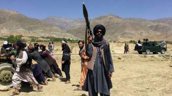 Очевидец сообщил о столкновениях между талибами на западе Афганистана