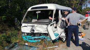 В Приморье завели дело на виновника аварии с туристическим автобусом