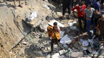 СМИ: в Газе не менее пяти человек погибли при ударе возле школы БАПОР 