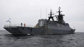 Корветы Тихоокеанского флота провели учебный бой в Охотском море
