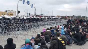 Беженцы идут к границе с Польшей с мирными целями, заявили в Минске