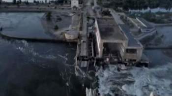 В Новой Каховке затопило береговую зону после ЧП на ГЭС