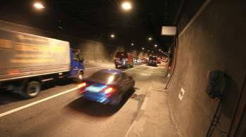 В Лефортовском тоннеле в Москве столкнулись три машины 