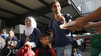 ﻿Правительство ФРГ выделит еще один  миллиард евро на содержание беженцев