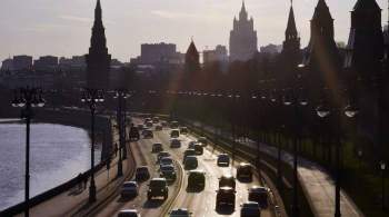 Россиянам рассказали, как защитить автомобиль от летнего солнца