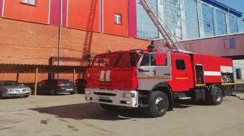 К тушению крупного пожара в районе Лужников подключились вертолеты